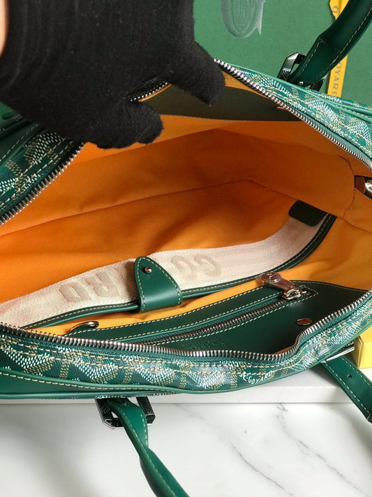 AMBASSADE DOCUMENT CASE 35 IN GREEN GOYARDINE CANVAS