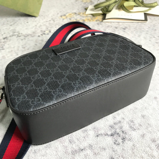 GUC Messenger Bag