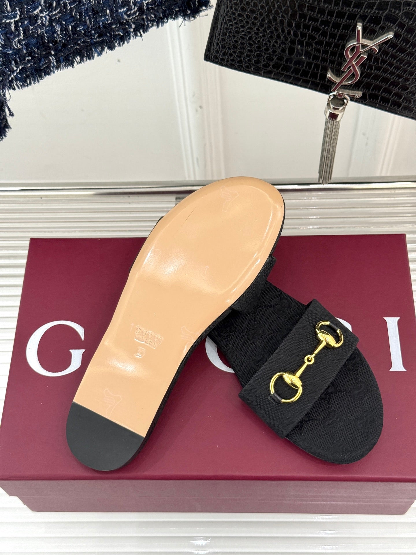 SLIDE SANDALS IN BLACK FABRIC EMBOSSED LOGO