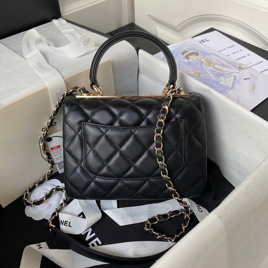 CC SMALL 20 FLAP BAG IN BLACK CALFSKIN WITH CHAIN