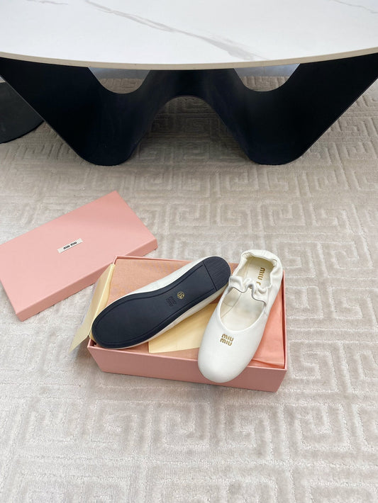 MARY JANE FLATS IN WHITE SMOOTH LAMBSKIN