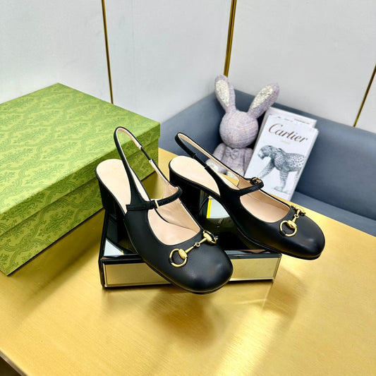 HORSEBIT PUMP IN BLACK SHEEPSKIN