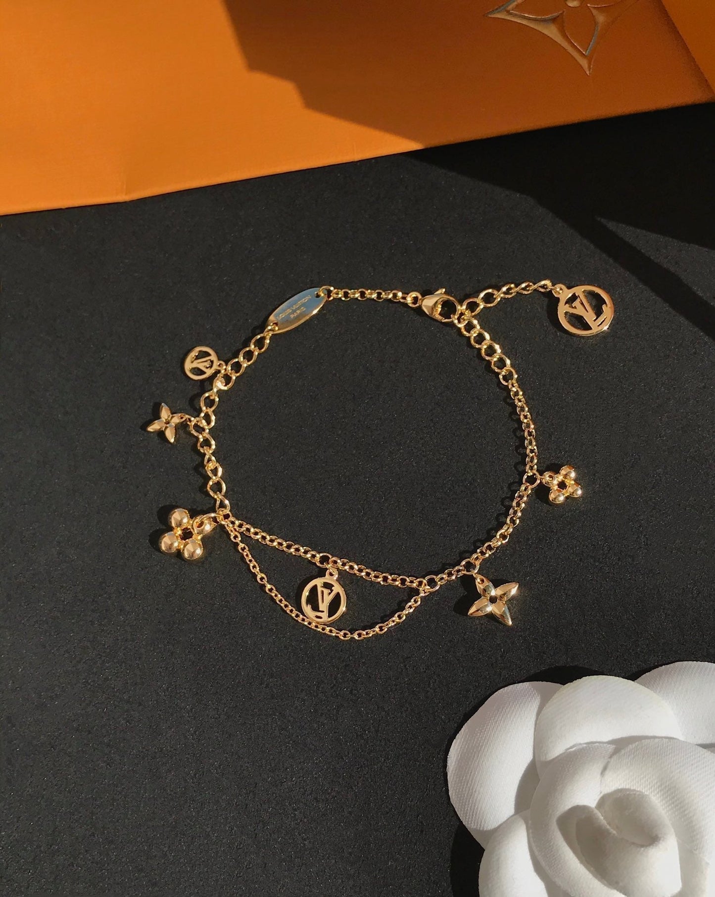 LV BLOOMING PINK GOLD MOP BRACELET