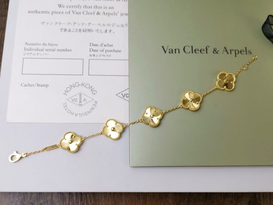 VCA Bracelet