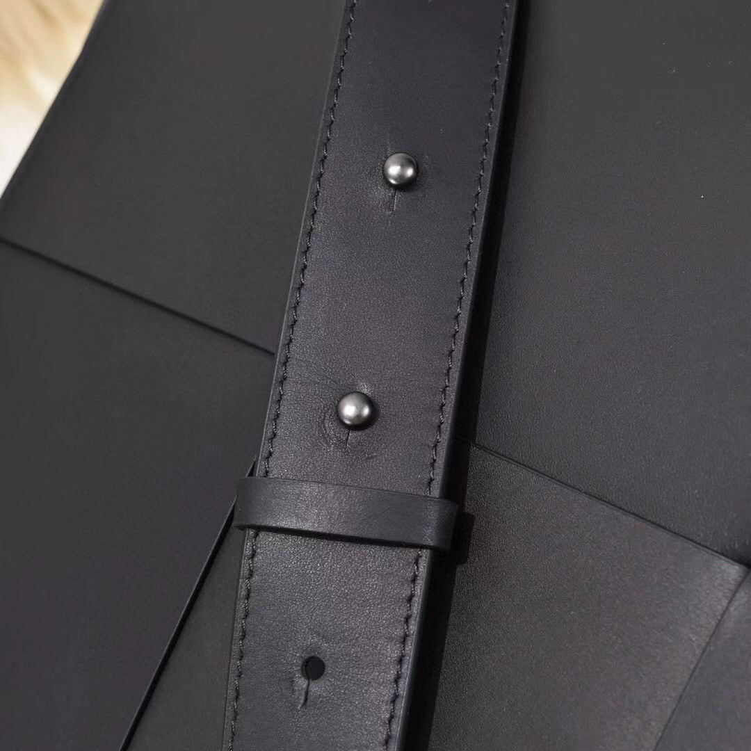 BV BAG 30*20*6