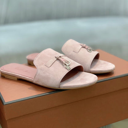 Summer Charms Sandals in Light Pink Suede Pink Lambskin