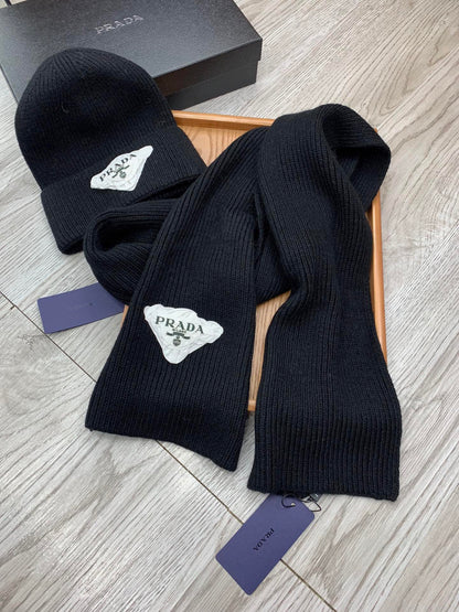 SET SCARF AND HAT IN BLACK WOOL AND RABBIT FUR 386077