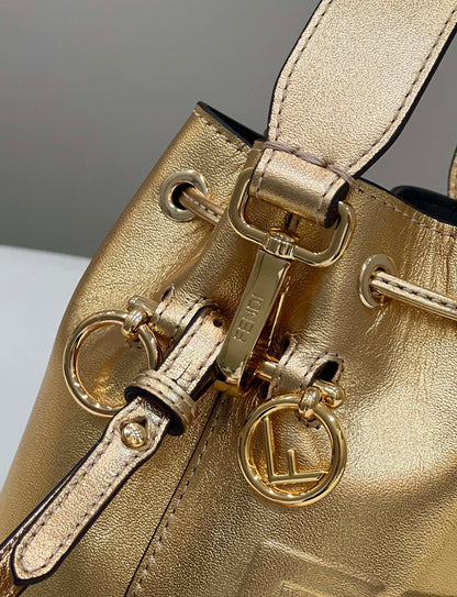 MON TRESOR 18 IN GOLD METALLIC CALFSKIN