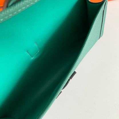 JIGE ELAN 29 CLUTCH IN FOREST GREEN CALFSKIN