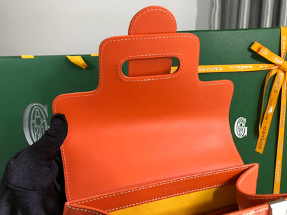 SAÏGON PM BAG 28 IN RED ORANGE GOYARDINE CANVAS AND CALFSKIN