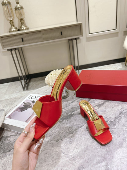 ONE STUD HEELED MULE 60 MM IN CHERRY RED CALFSKIN