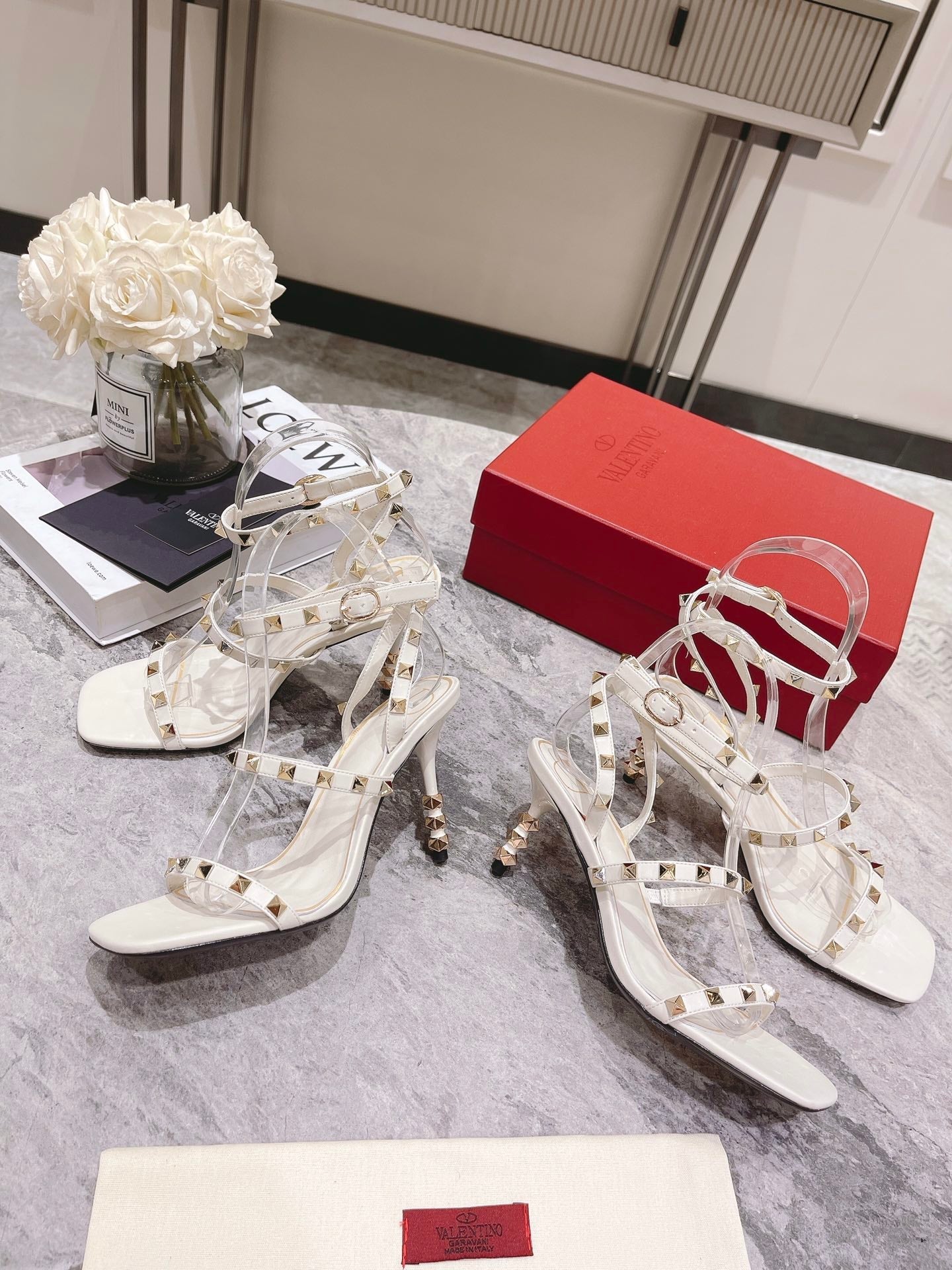 HIGH HEEL 6 CM SANDAL IN WHITE LAMBSKIN WITH STUDS