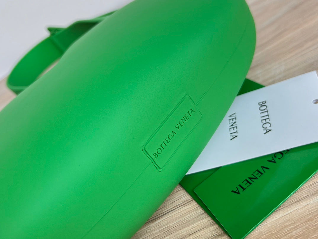 SHOULDER BAG 27 IN JADE GREEN RUBBER AND NYLON FABRIC