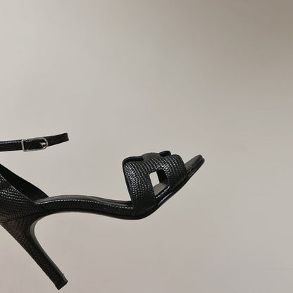 PREMIERE 105 SANDAL IN BLACK GRAINED CALFSKIN