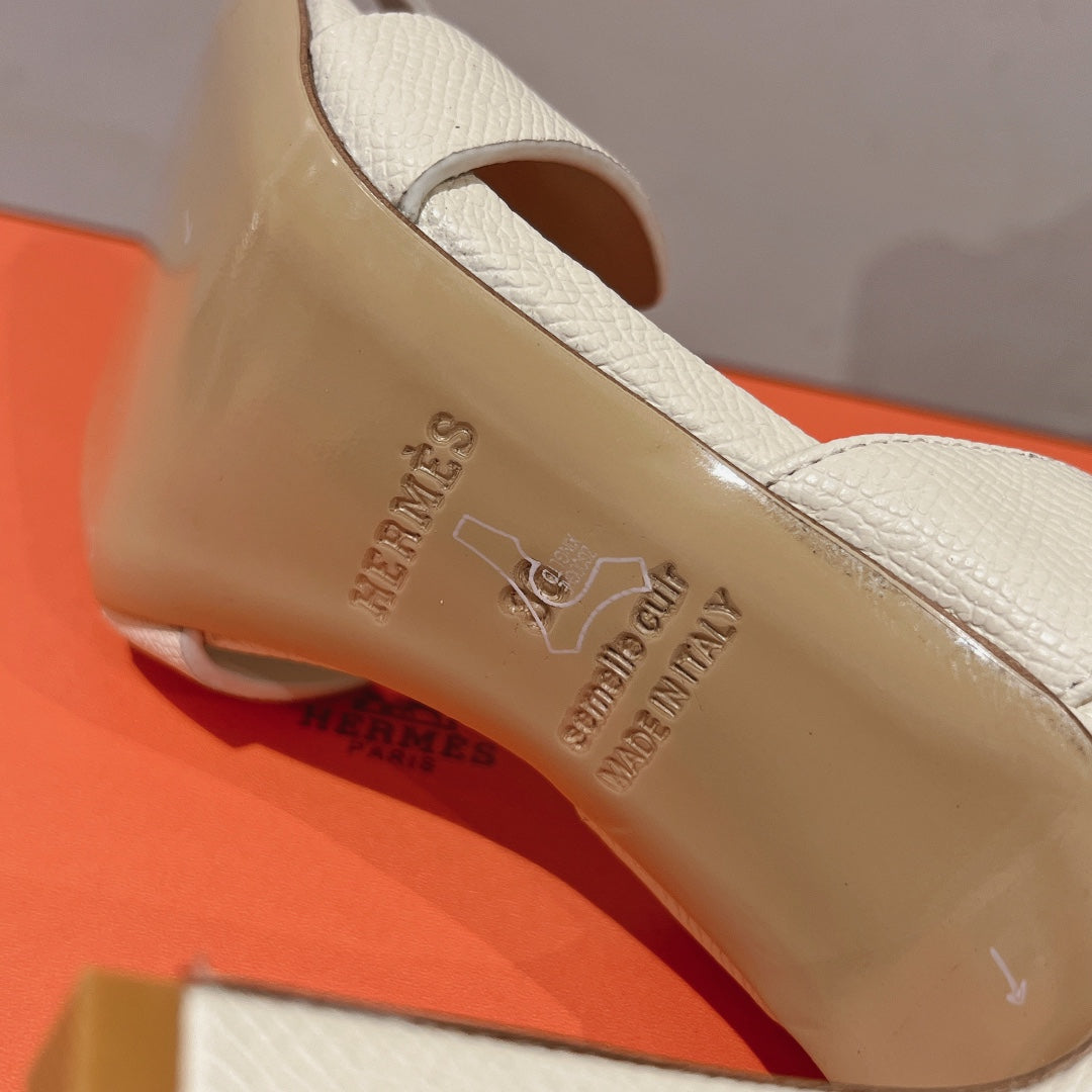 HOLY 105 SANDAL IN WHITE CREAM GRAINED CALFSKIN