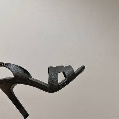 HOLY 105 SANDAL IN DARK GRAY GRAINED CALFSKIN