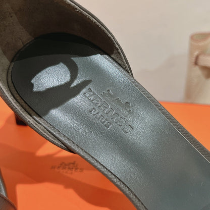 PREMIERE 115 SANDAL IN DARK GRAY CALFSKIN