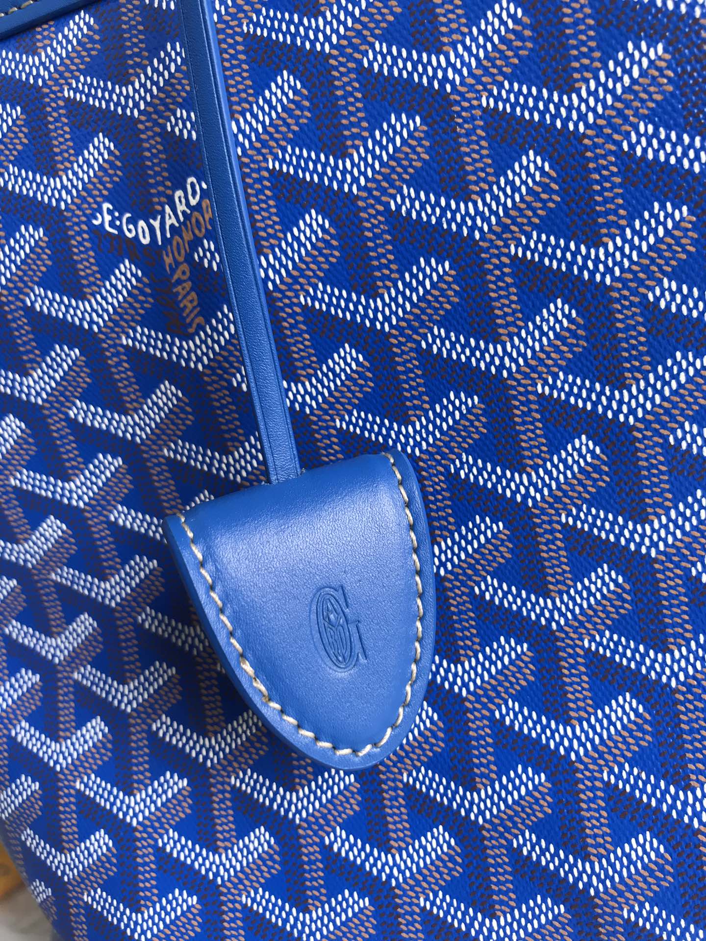 BELLECHASSE BIAUDE PM BAG 36 IN BLUE GOYARDINE CANVAS AND CALFSKIN TRIM