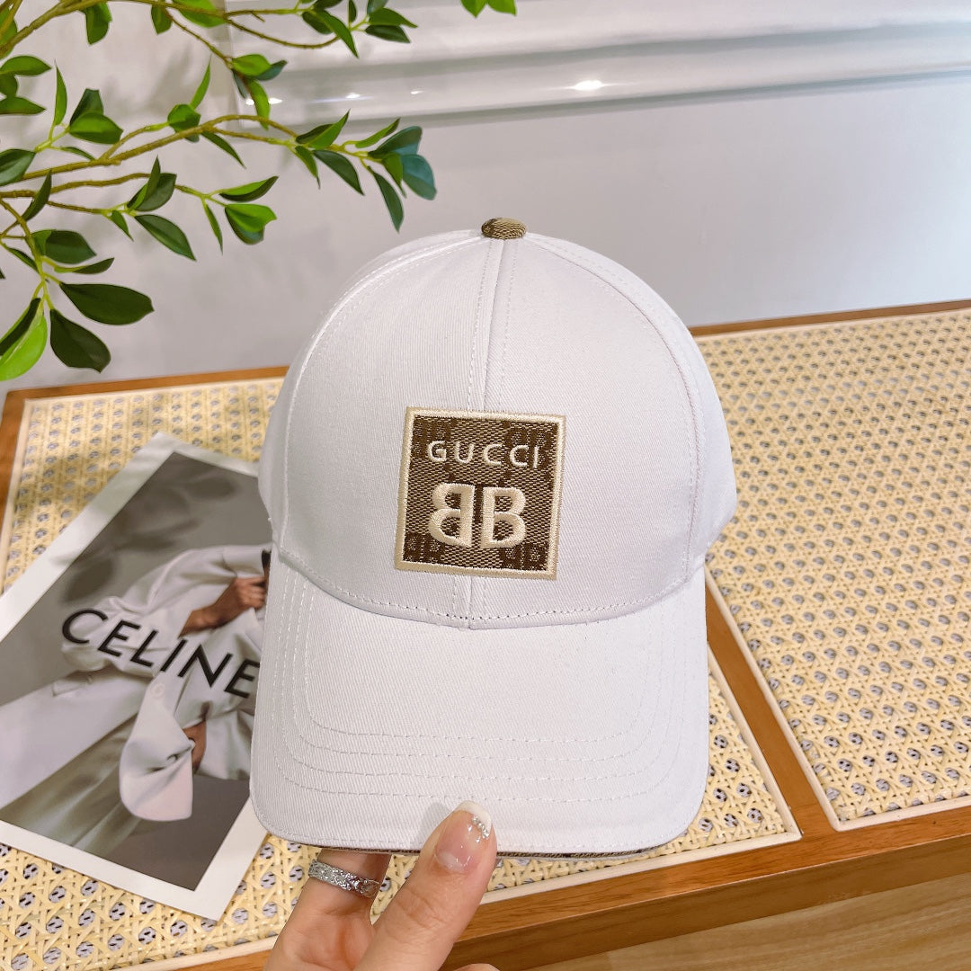 BASEBALL HAT IN WHITE JACQUARD FABRIC 219954
