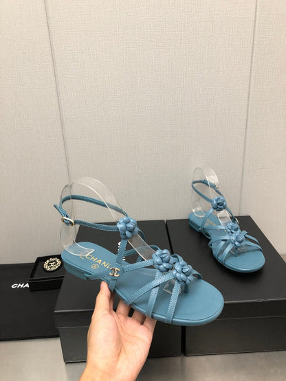 FLORAL FLAT SANDAL IN SAPPHIRE BLUE LAMBSKIN