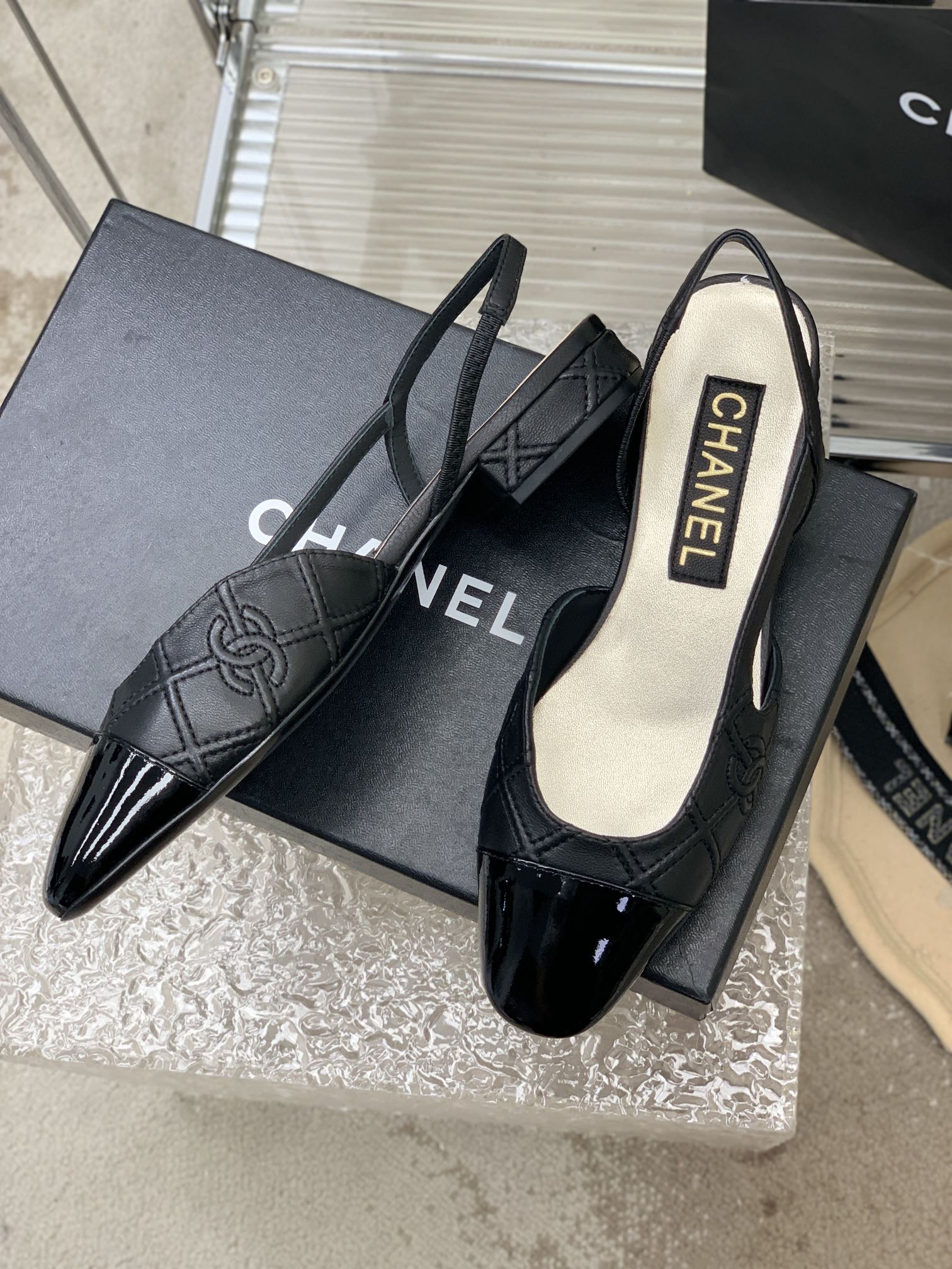 SLINGBACKS 20 BLACK CALFSKIN
