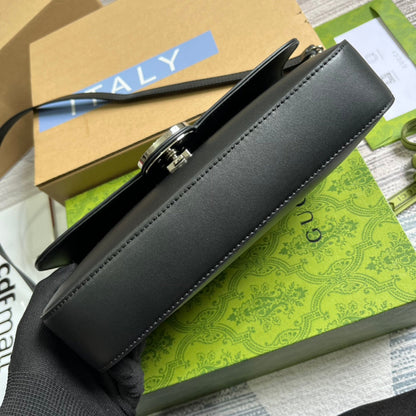 GG SMALL 27 HANDBAG IN BLACK CALFSKIN