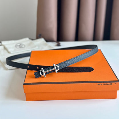 HM GAMMA BUCKLE & REVERSIBLE BLACK LEATHER STRAP 13MM SILVER HARDWARE