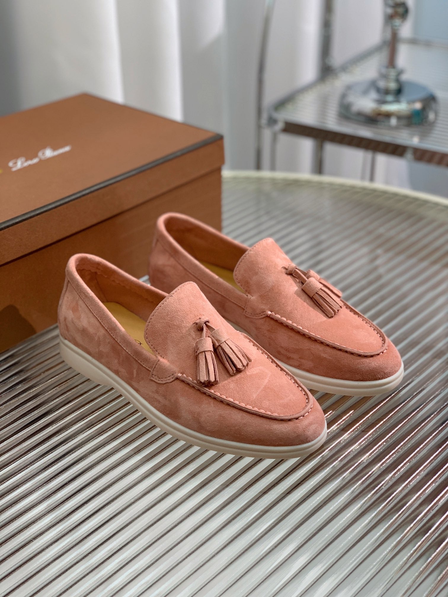 LP SUMMER WALK TASSELS LOAFERS BLUSH PINK SUEDE
