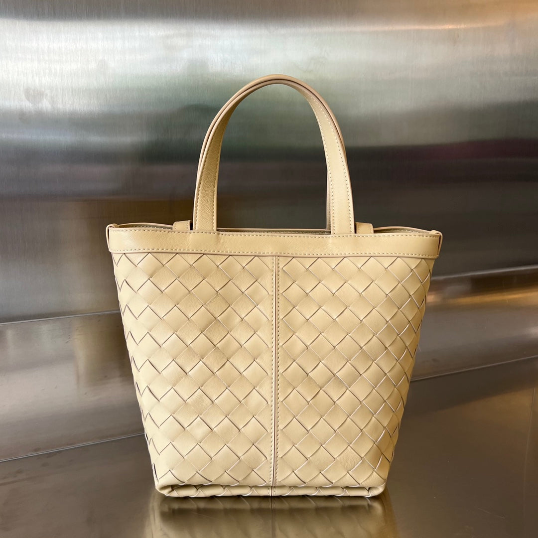 FLIP FLAP 23 BAG IN BEIGE LAMBSKIN