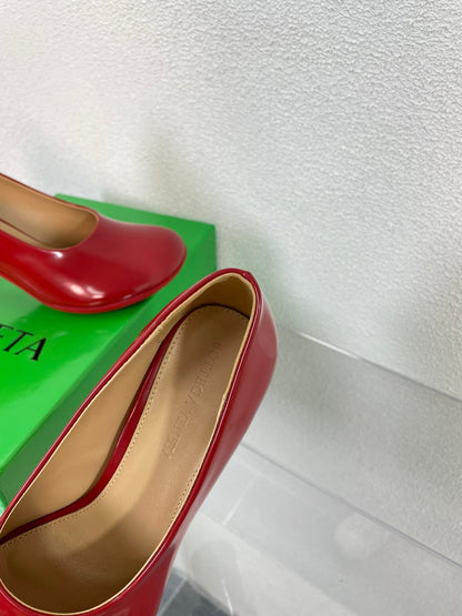 ATOMIC HIGH PUMP 9 CM IN RUBY RED CALFSKIN