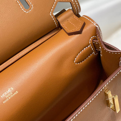 HM JYPSIERE SHOULDER BAG 23 IN TAWNY BROWN CALFSKIN GOLD HARDWARE