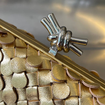 SILVER KNOT 19 IN GOLDEN LAMBSKIN