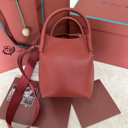SMALL 21 BALE BAG IN MARS RED GRAINED CALFSKIN WITH GOLD HARDWARE