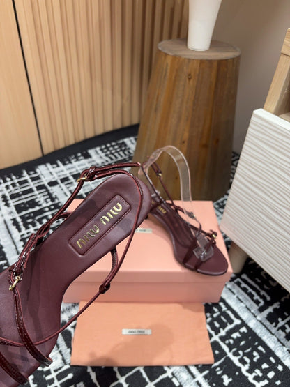 STRAP HIGH HEEL SANDALS IN WINE RED SHINY LAMBSKIN