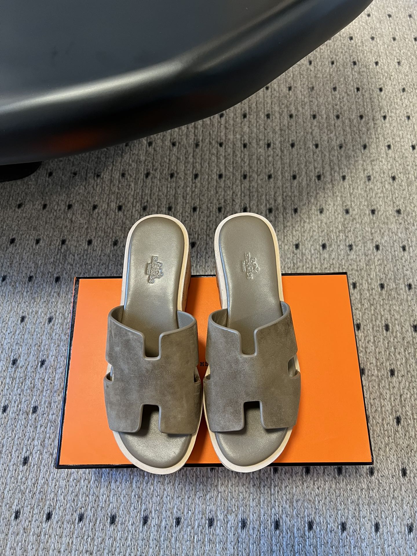 EZE SANDAL PLATFORM 85 MM IN WOOD BROWN SUEDE