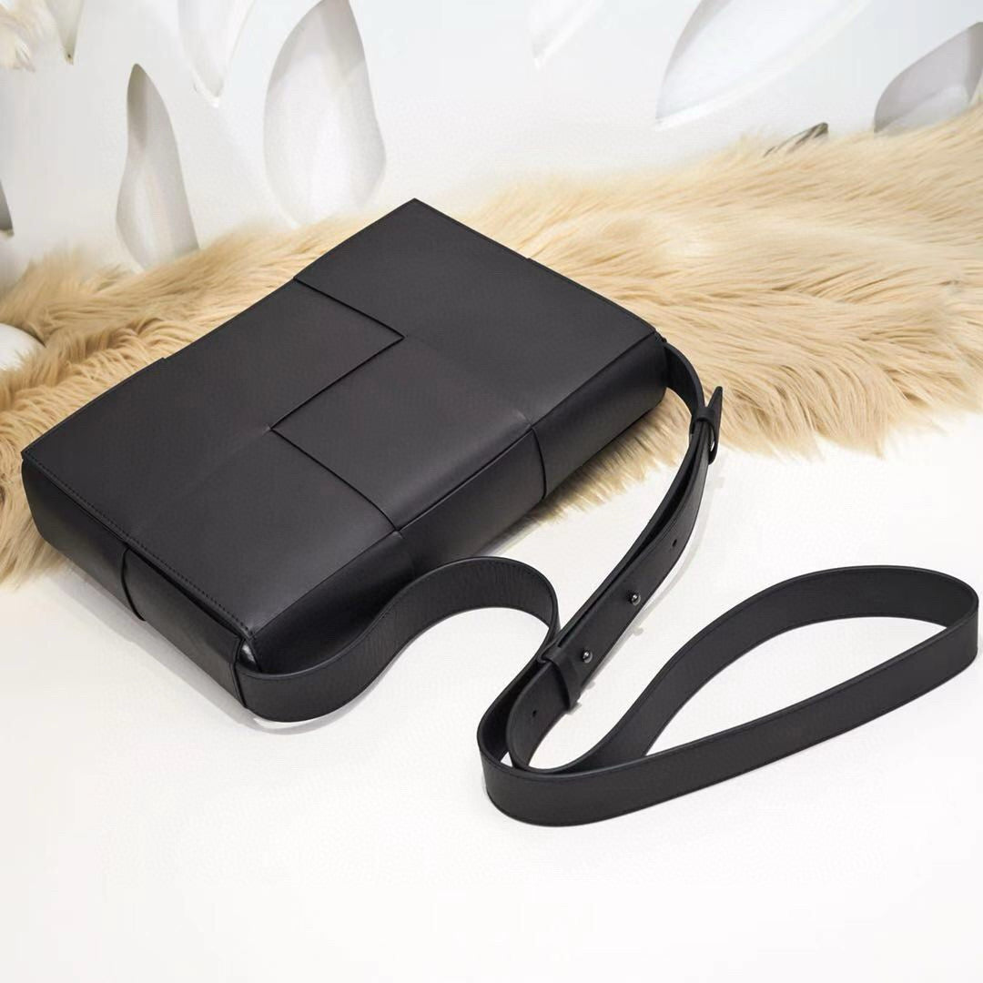 BV BAG 30*20*6