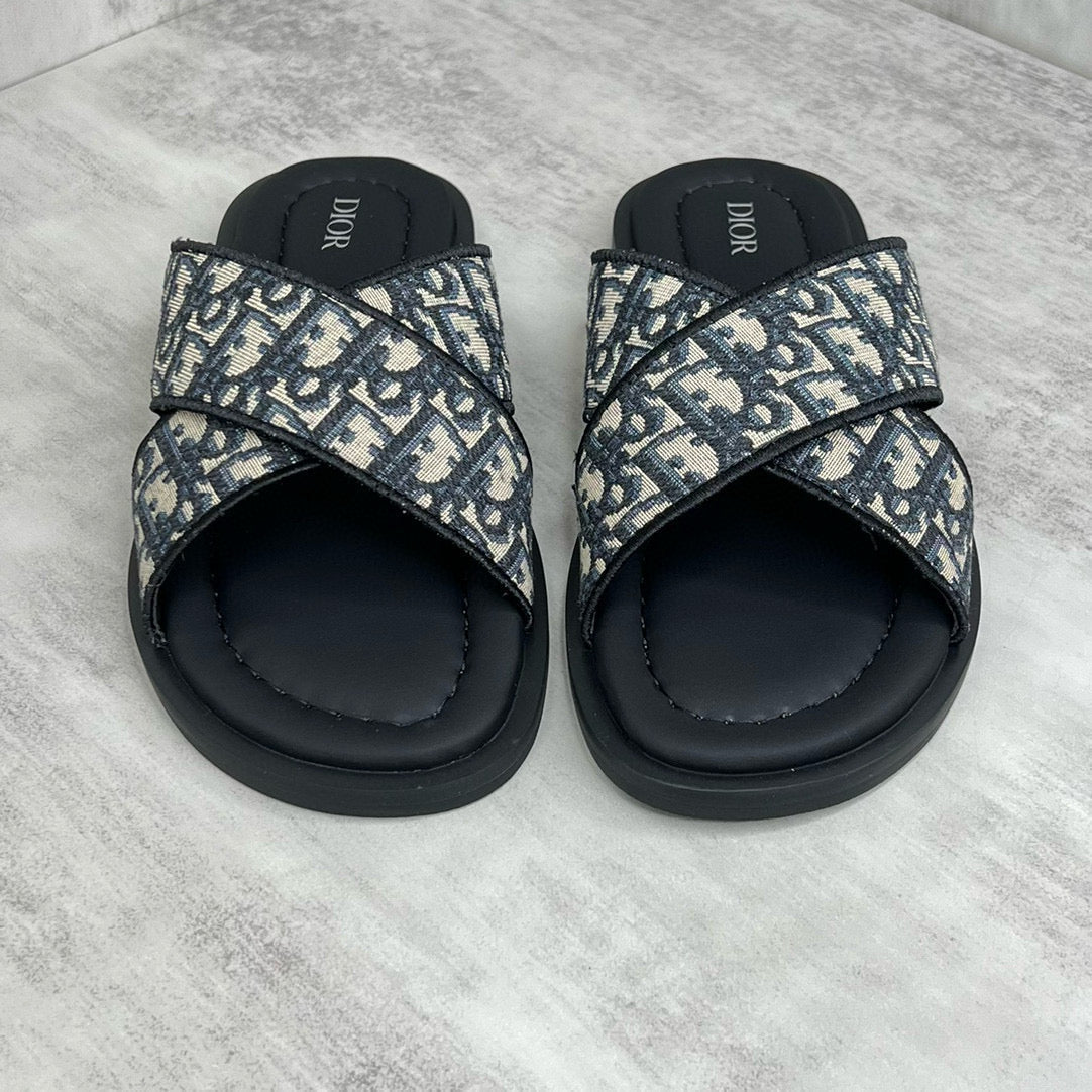 DIO Sandals