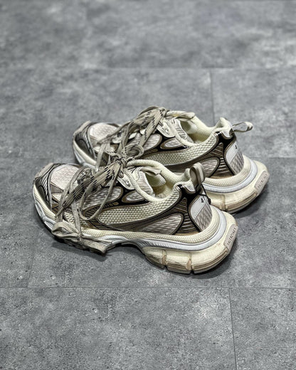 Sneakers & Shoes