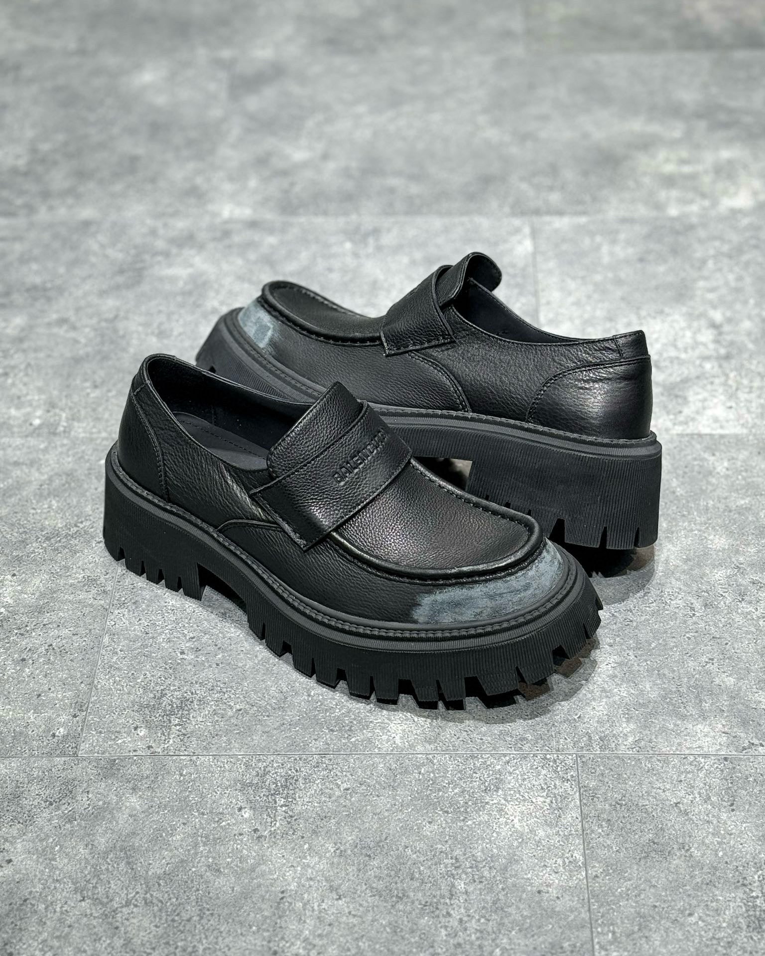 BLCG SNEAKER