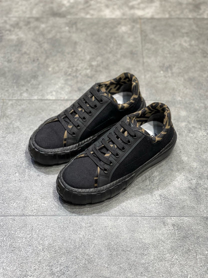FEN Sneakers