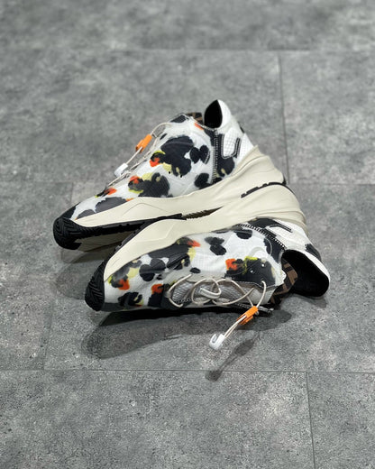 FEN Sneakers