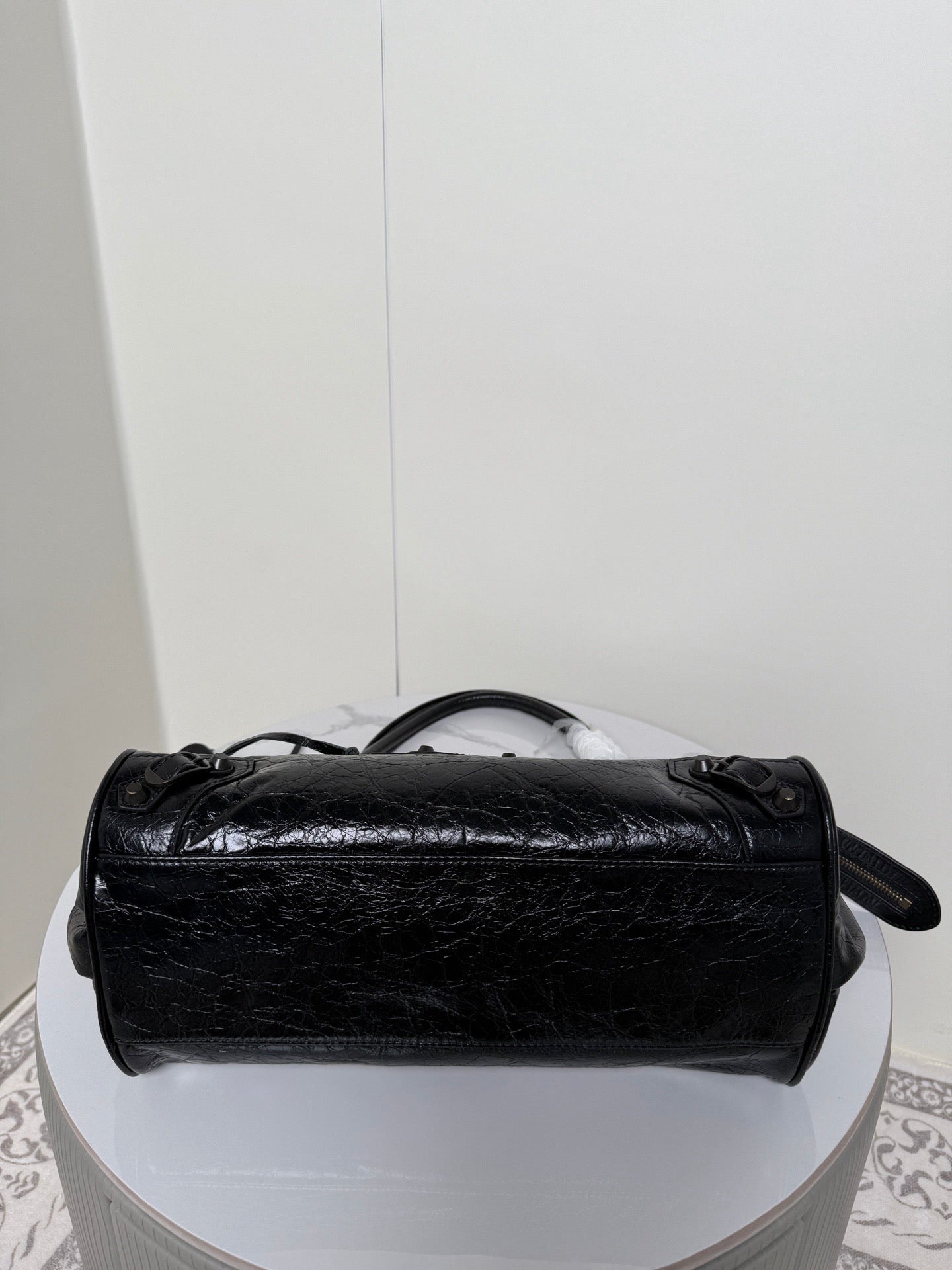 BLCG WOMEN'S LE CITY BAG EAST-WEST IN BLACK 40