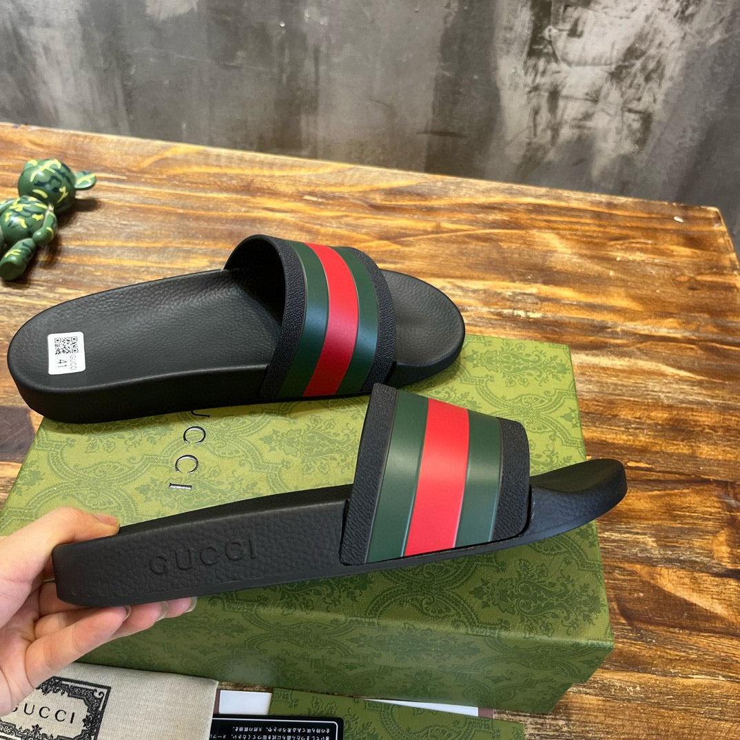 GUC Sandals