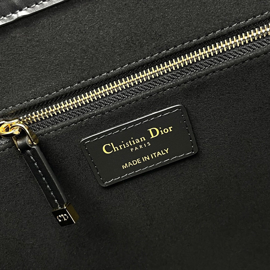 DIO Tote (41.5cm)