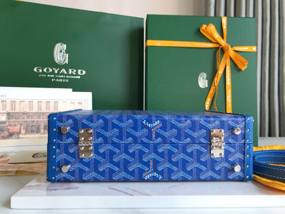 GOY Grand H√¥tel 24.5x7.5x17cm