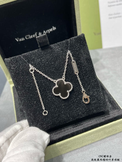 VCA Necklace