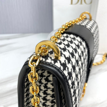 DIO 30 Montaigne (25cm)