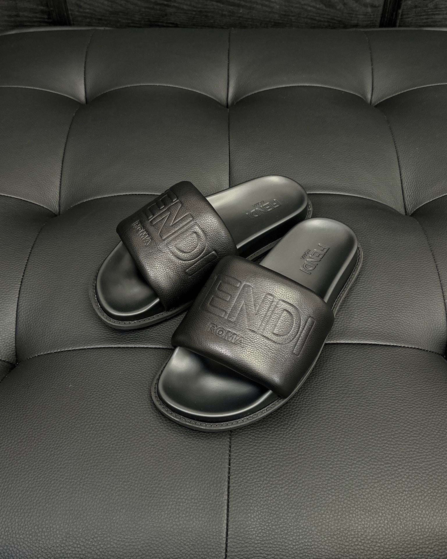 FEN Sandals