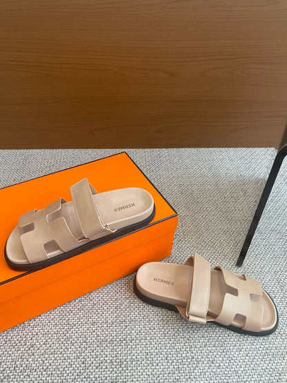 HERM Sandals