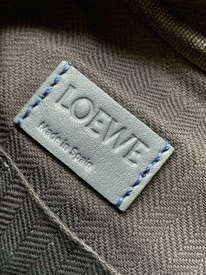 LO Messenger Bag